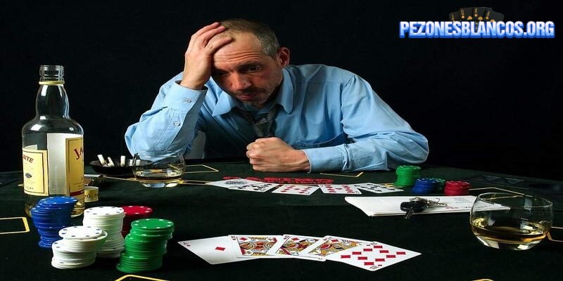 Bật mí 2 nguyên nhân khiến chơi Casino hay Trading đều “khó giàu”